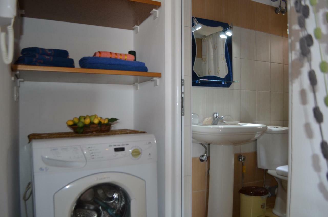 Jelena'S Luxury Apartments Sarandë エクステリア 写真