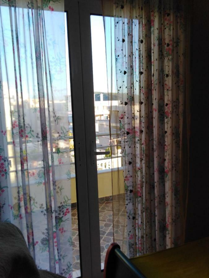 Jelena'S Luxury Apartments Sarandë エクステリア 写真